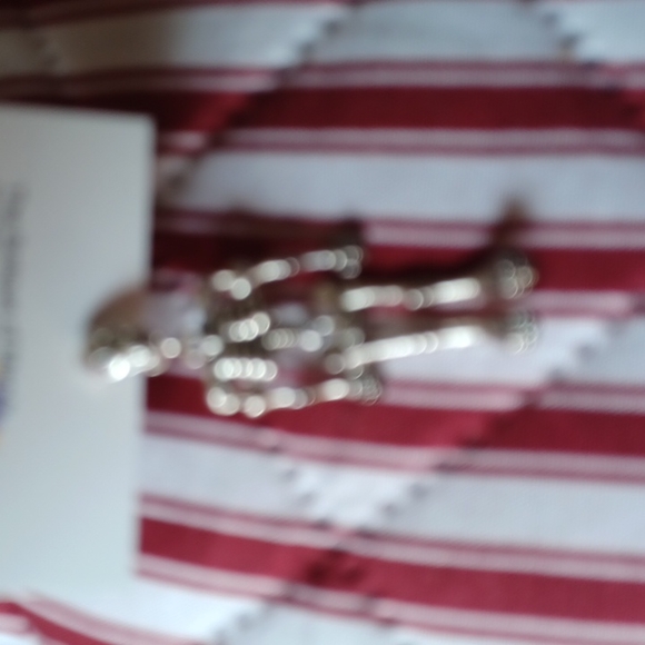 Mini puppet like skeleton stud drop earrings in silver tone - Picture 8 of 10